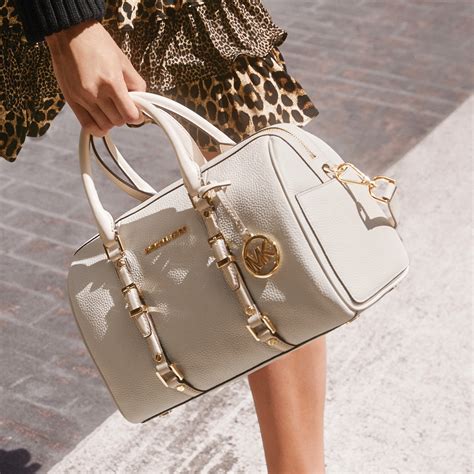 michael kors bags on sale canada|Michael Kors Canada official site.